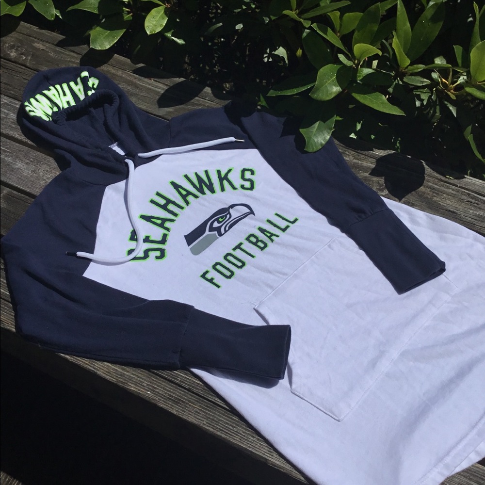 Seattle Seahawks Pull Over Shirt